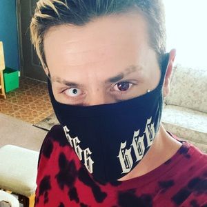 Meet your Posher, Robbie